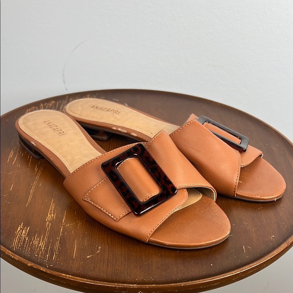 Anacapri size 10 made in Brazil leather tortoise shell pattern accent slides